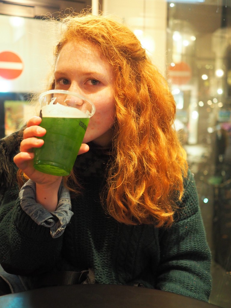 could food coloring actually make beer taste better?