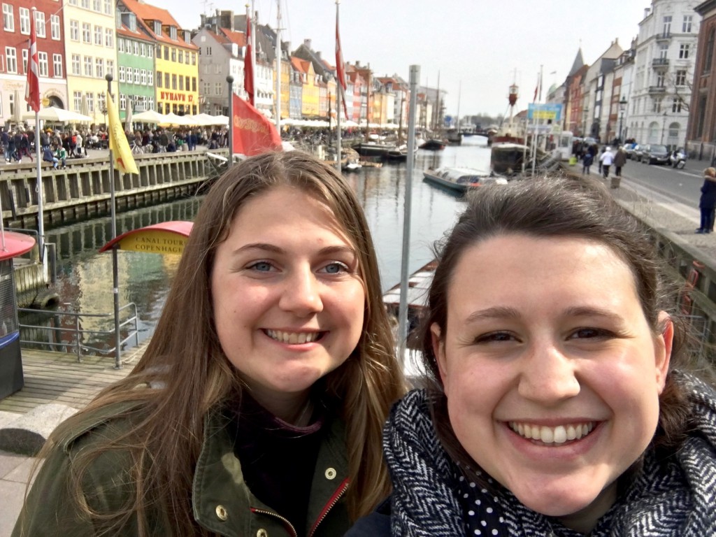 Emma and me at the most touristy place; Nyhavn 