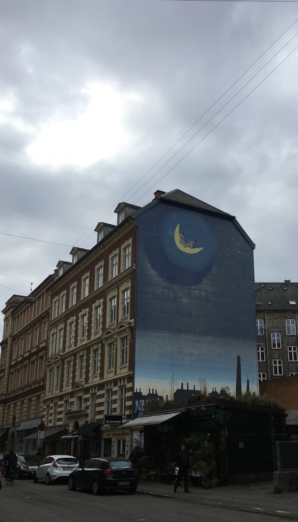 (sorry, no pictures of the hair, but here's a pretty mural)